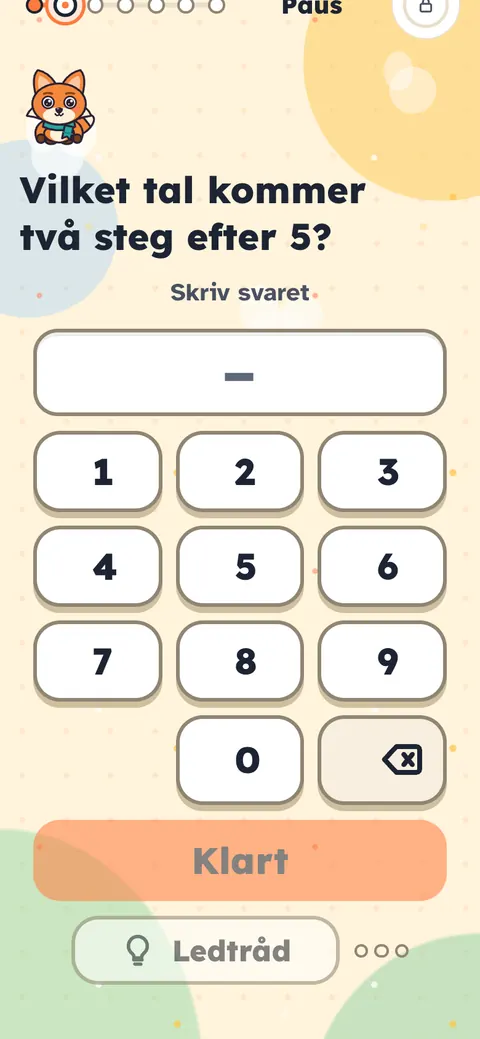 Appen i åk 1: en matteuppgift i lekfull stil med Pix.